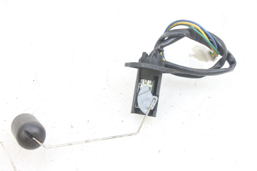 photo de FUEL TANK GAUGE TNT MOTOR FASTINO 4T 50 (2013 - 2019) - Zoom on usage condition