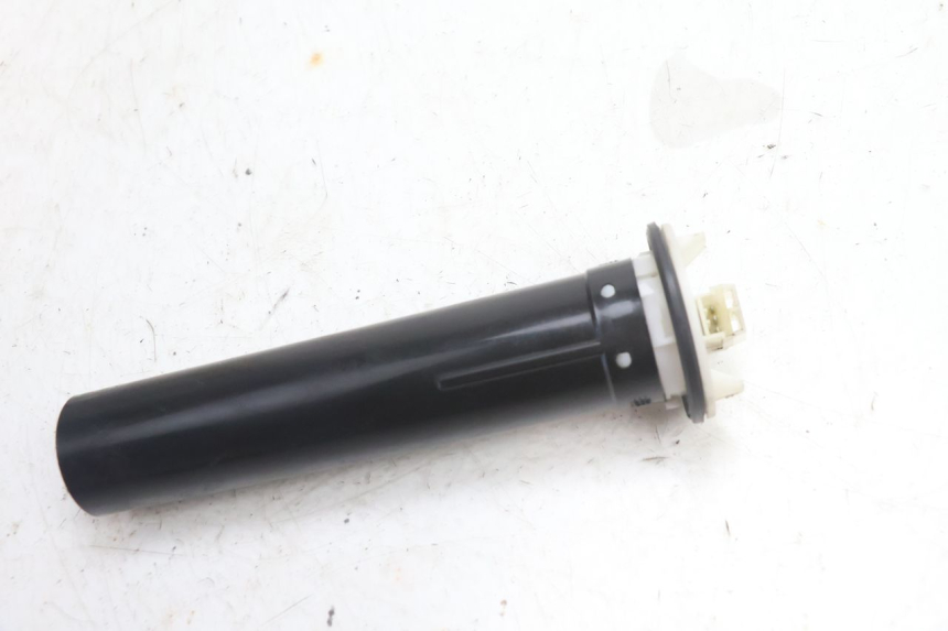 photo de FUEL TANK GAUGE PIAGGIO FLY 2T 50 (2004 - 2017) - Main view