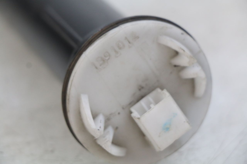 photo de FUEL TANK GAUGE GILERA GP 800 (2007 - 2013) - Component detail