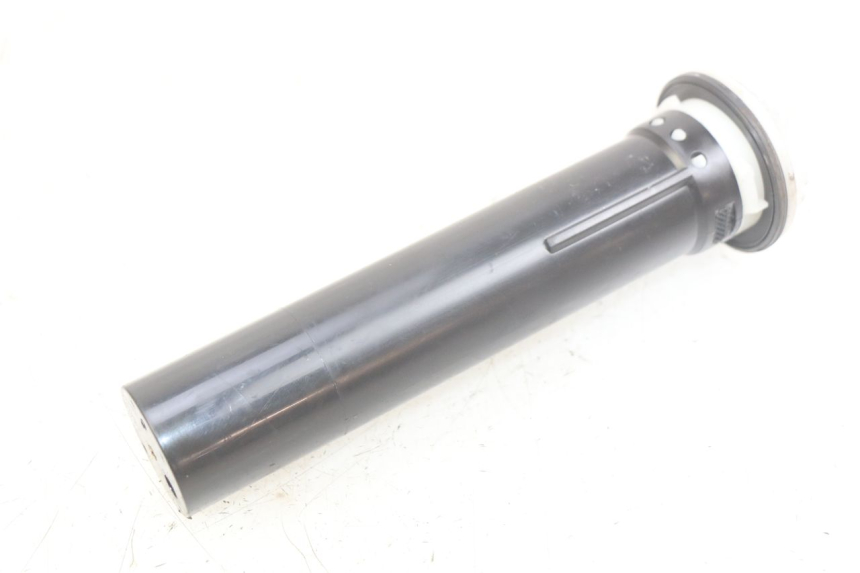 photo de FUEL TANK GAUGE GILERA GP 800 (2007 - 2013) - Technical close-up