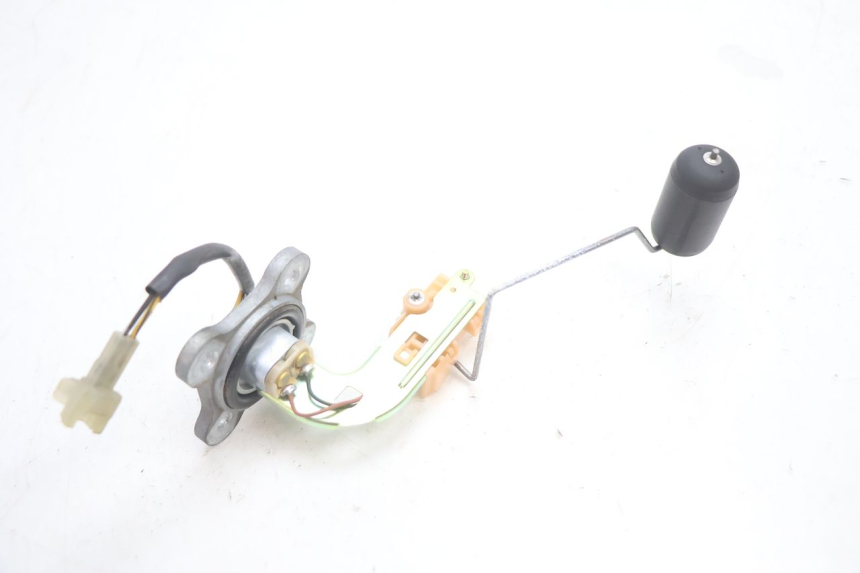 photo de FUEL TANK LEVEL SUZUKI GSF N BANDIT 1200 (2001 - 2005) - Zoom on usage condition