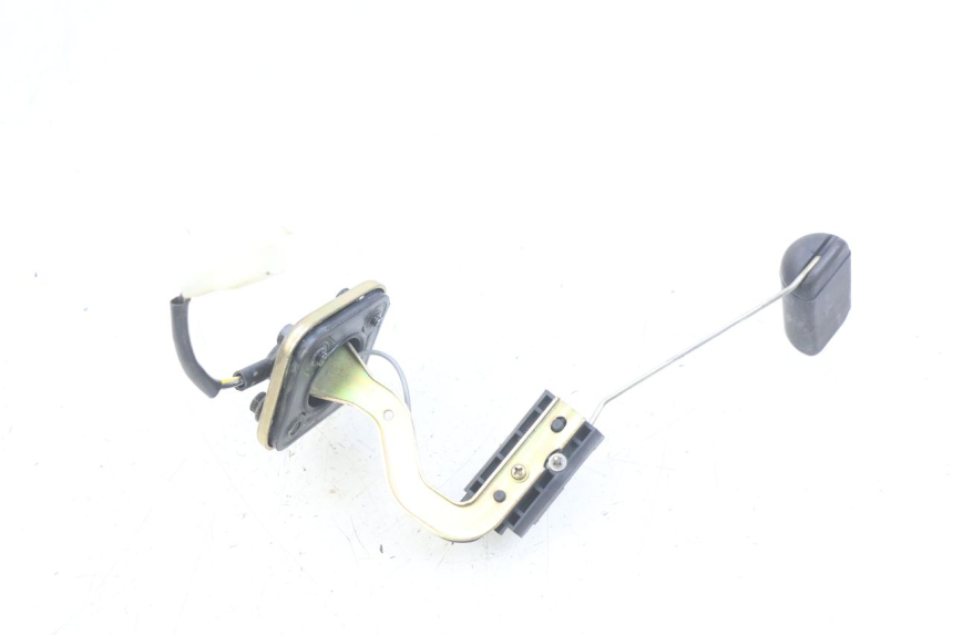 photo de FUEL TANK GAUGE PEUGEOT KISBEE 2T 50 (2010 - 2017) - Zoom on usage condition