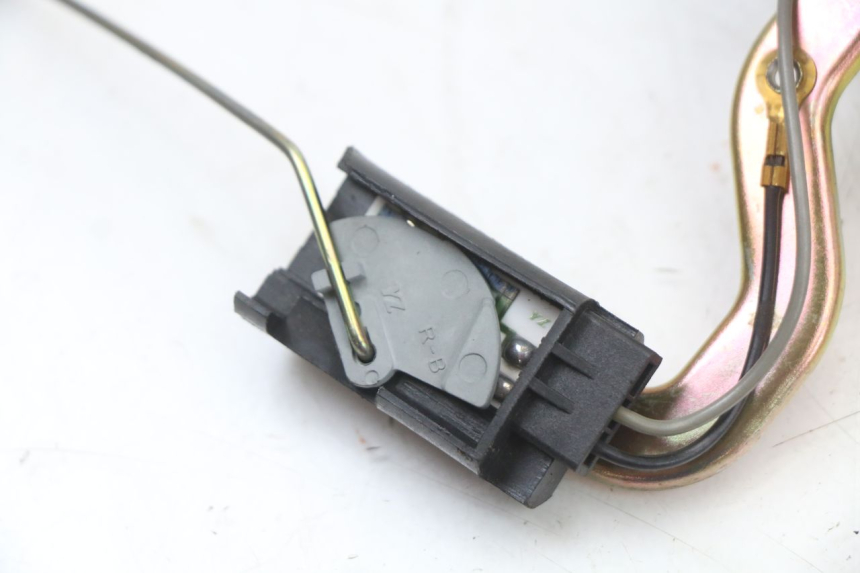 photo de FUEL TANK GAUGE PEUGEOT KISBEE 4T 50 (2018 - 2022) - Technical close-up