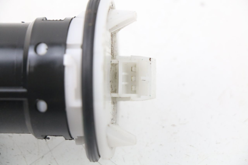 photo de FUEL TANK LEVEL PIAGGIO MP3 HPE 500 (2019 - 2022) - Zoom on usage condition