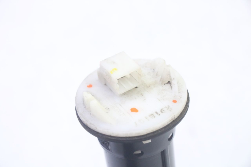 photo de FUEL TANK GAUGE PIAGGIO MP3 RL 250 (2006 - 2010) - Zoom on usage condition