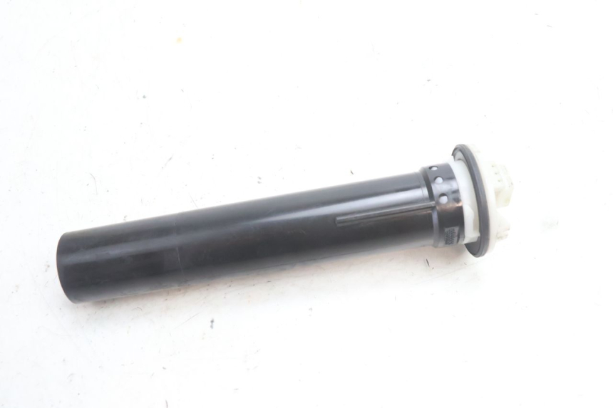 photo de FUEL TANK LEVEL PIAGGIO MP3 500 (2016 - 2018) - Alternative perspective