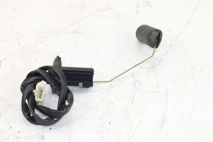 photo de FUEL TANK LEVEL NORAUTO RAZZO CITY 50 (2009 - 2014) - Zoom on usage condition