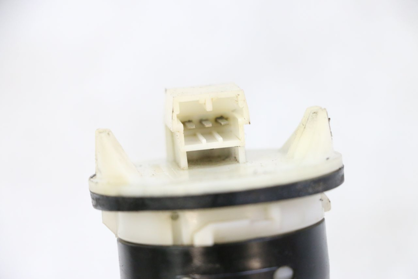 photo de FUEL TANK LEVEL PIAGGIO VESPA GRANTURISMO 200 (2004 - 2005) - Technical close-up