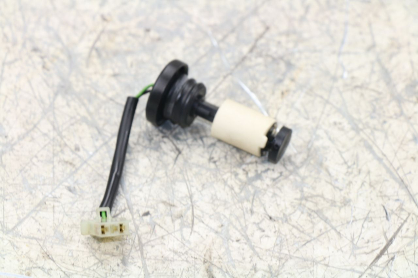 photo de FUEL TANK LEVEL RIEJU RS SPORT NAKED 50 (2013 - 2018) - Zoom on usage condition