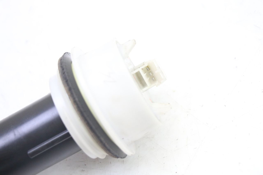 photo de FUEL TANK LEVEL PEUGEOT SATELIS 250 (2006 - 2012) - Component detail