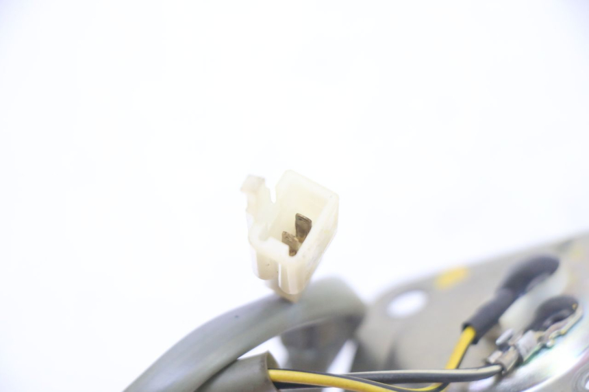 photo de FUEL TANK GAUGE APRILIA SR 2T 50 (2018 - 2022) - Alternative perspective