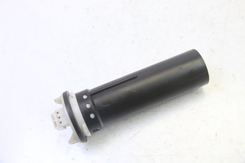 photo de FUEL TANK LEVEL APRILIA SR R 2T LC 50 (2018 - 2021) - Technical close-up
