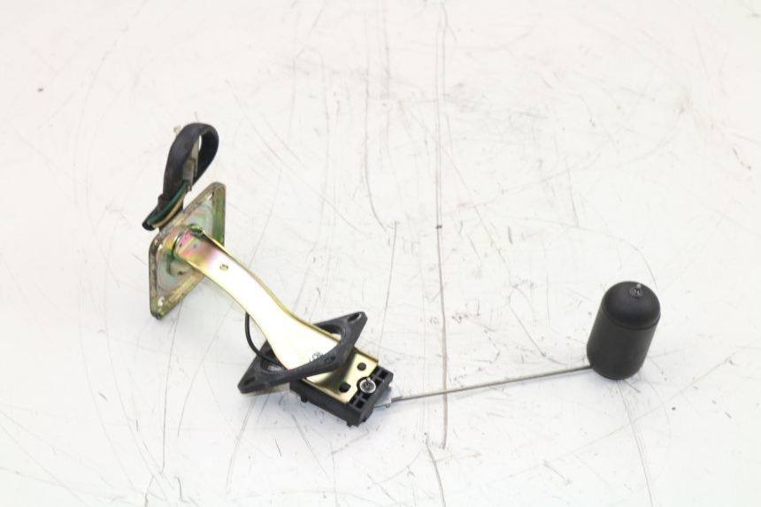 photo de FUEL TANK LEVEL SYM GTS 125 (2005 - 2008) - Component detail