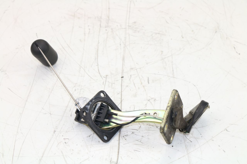 photo de FUEL TANK LEVEL SYM GTS 125 (2005 - 2008) - Alternative perspective