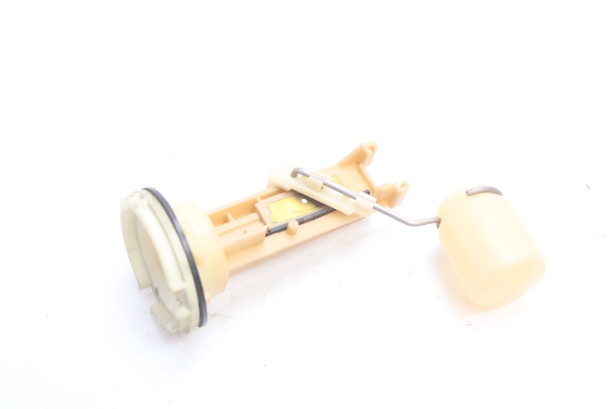 photo de FUEL TANK GAUGE PEUGEOT TREKKER 50 (1995 - 2004) - Zoom on usage condition