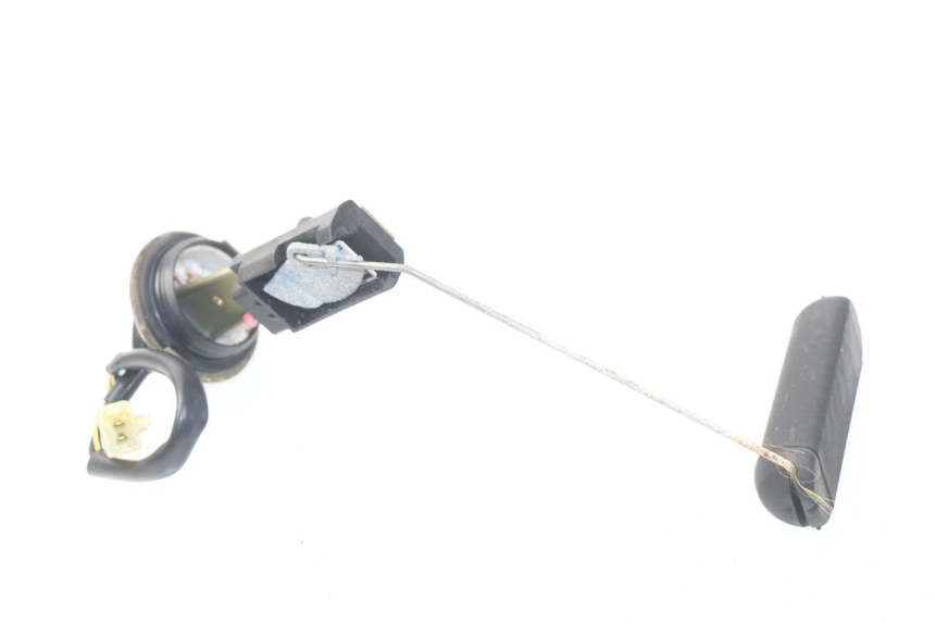 photo de FUEL TANK LEVEL SUZUKI UC EPICURO 125 (1999 - 2003) - Component detail