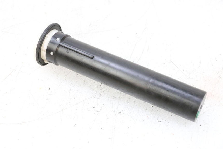 photo de FUEL TANK GAUGE PIAGGIO VESPA GTS SUPER IE 125 (2009 - 2016) - Zoom on usage condition