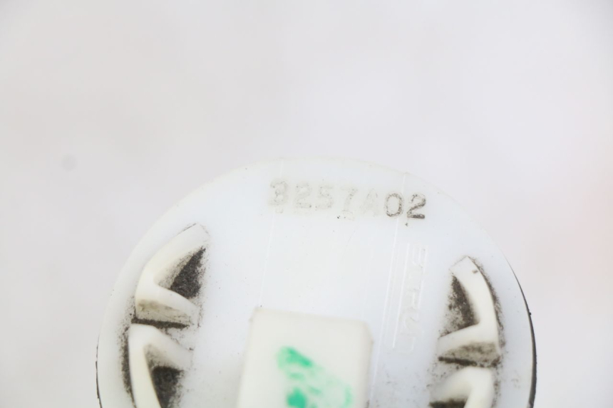 photo de FUEL TANK GAUGE PIAGGIO VESPA LX 2T 50 (2005 - 2013) - Technical close-up