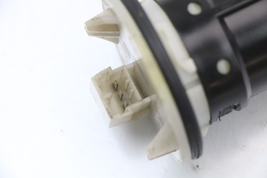 photo de FUEL TANK GAUGE PIAGGIO VESPA LX 2T 50 (2005 - 2013) - Component detail