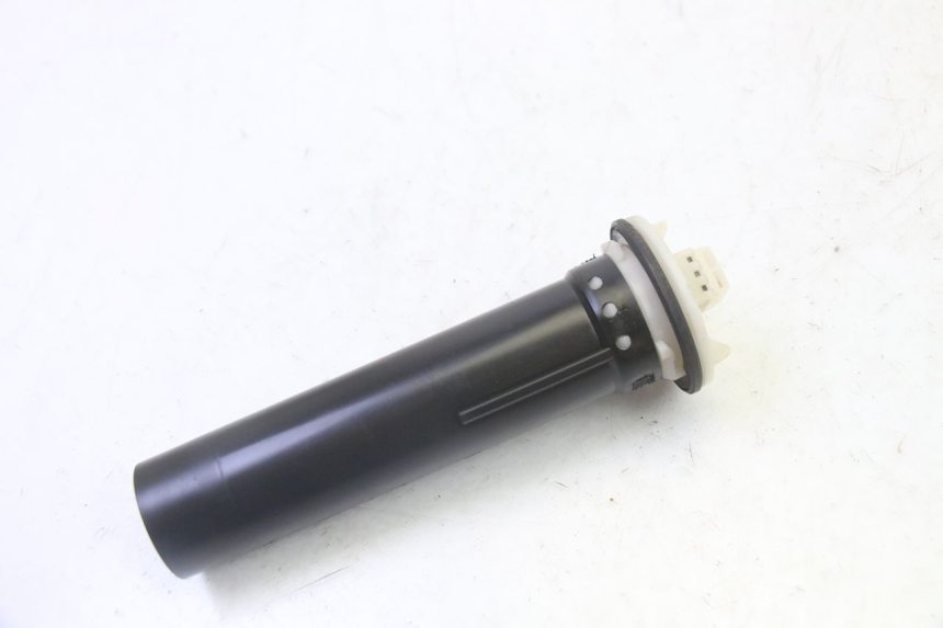 photo de FUEL TANK GAUGE PIAGGIO VESPA S 2T 50 (2007 - 2014) - Alternative perspective