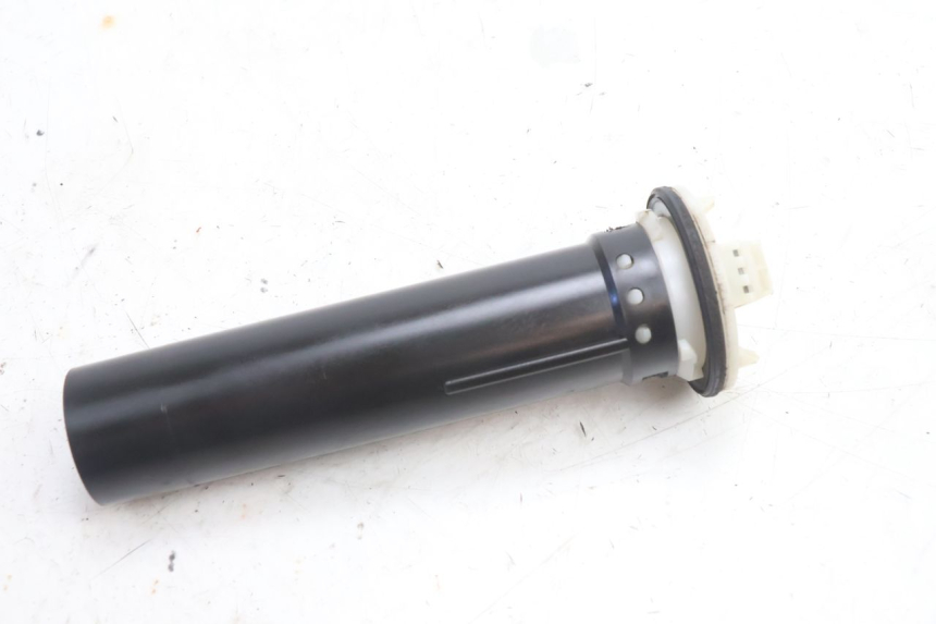 photo de FUEL TANK GAUGE PIAGGIO VESPA S 2T 50 (2007 - 2014) - Alternative perspective