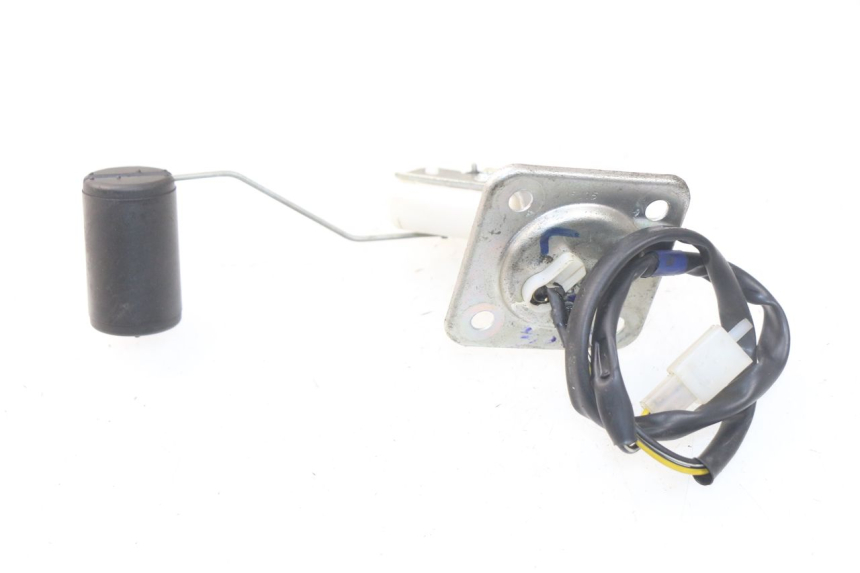 photo de FUEL TANK GAUGE PIAGGIO VESPA SPRINT 2T 50 (2014 - 2018) - Zoom on usage condition