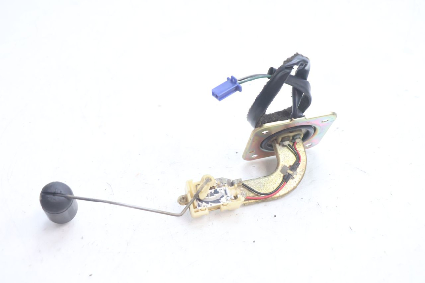 photo de FUEL TANK GAUGE HONDA VFR FI RC46 800 (1998 - 2001) - Alternative perspective