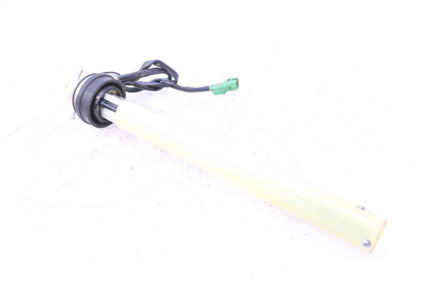 photo de FUEL TANK LEVEL YAMAHA WAVE RUNNER GP R 1200 (2000 - 2003) - Fixing points details