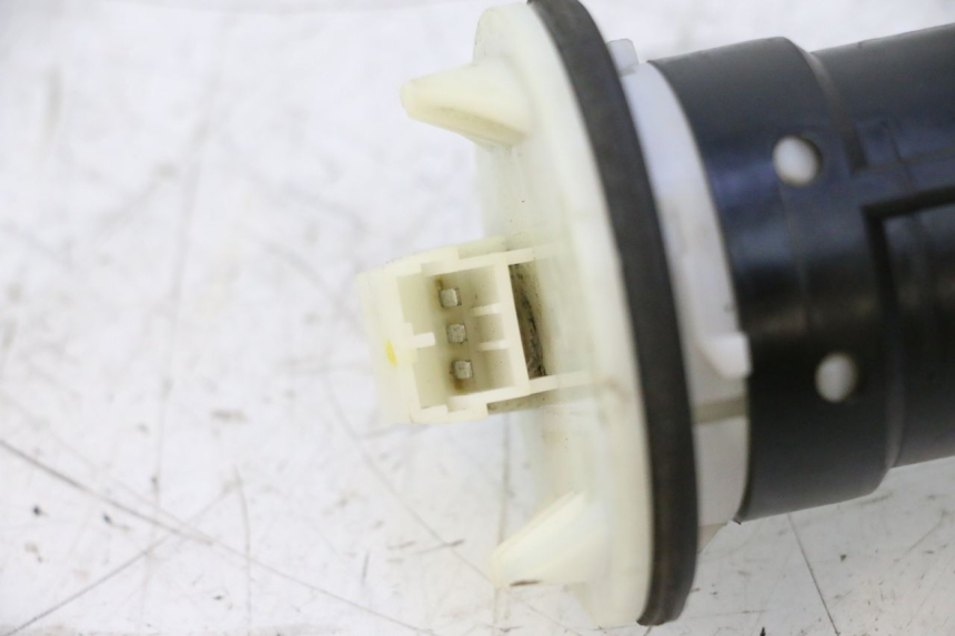 photo de FUEL TANK LEVEL PIAGGIO X8 STREET 125 (2006 - 2007) - Component detail