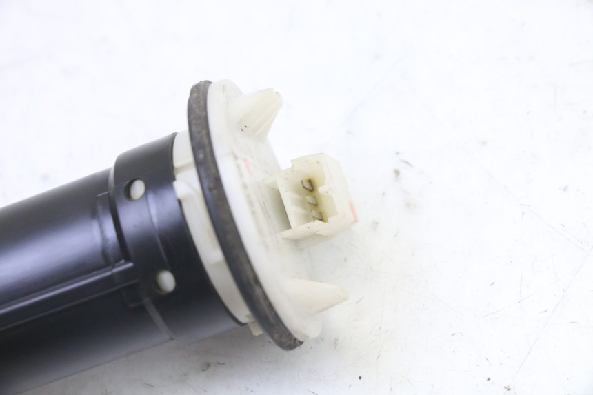 photo de FUEL TANK GAUGE PIAGGIO X9 EVOLUTION 125 (2003 - 2007) - Component detail