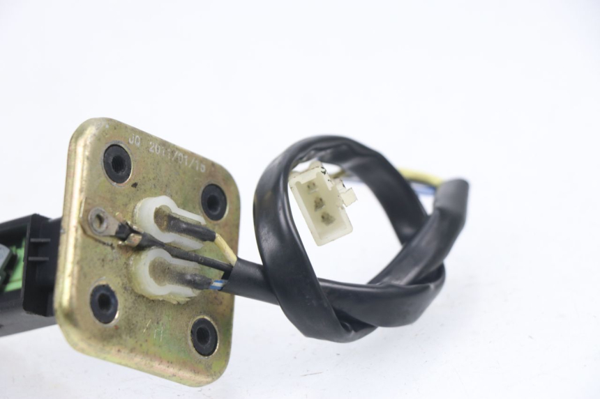 photo de FUEL TANK LEVEL RAZZO XENON 4T 50 (2008 - 2012) - Component detail