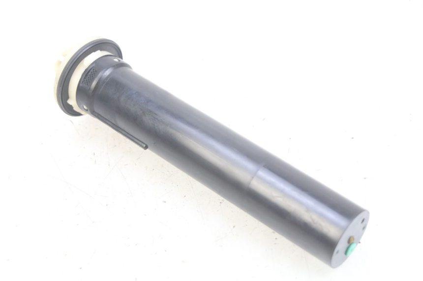 photo de FUEL TANK GAUGE PIAGGIO XEVO - X EVO 125 (2007 - 2017) - Alternative perspective