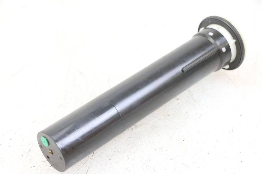 photo de FUEL TANK GAUGE PIAGGIO XEVO - X EVO 125 (2007 - 2017) - Main view