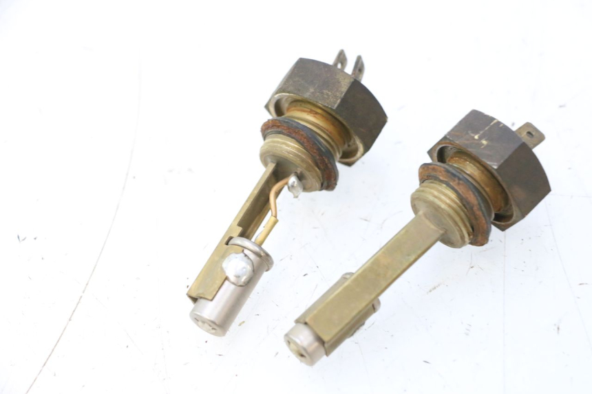 photo de FUEL TANK LEVEL HONDA XRV AFRICA TWIN 750 (1990 - 1992) - Component detail