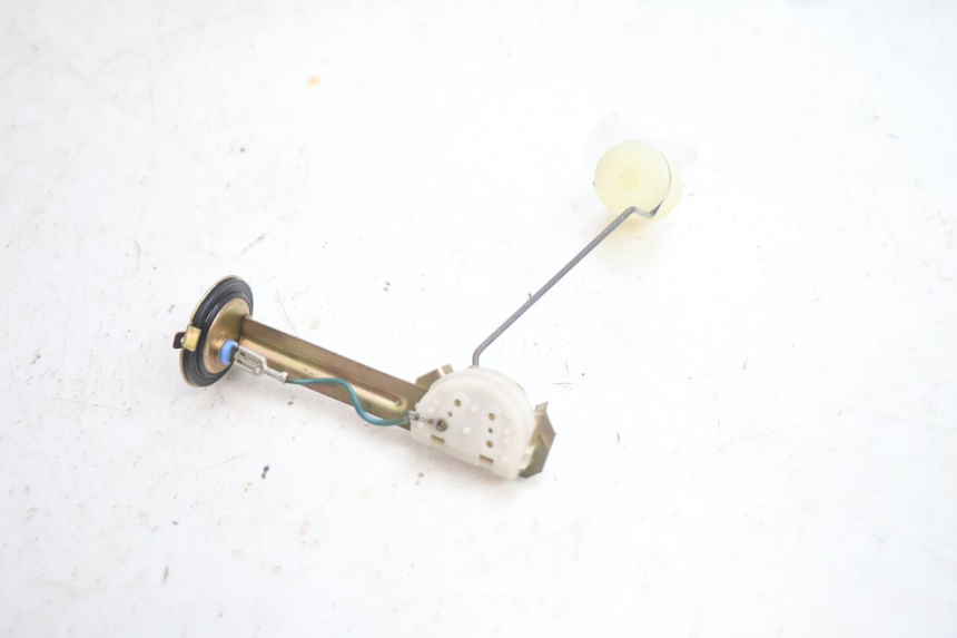 photo de FUEL TANK LEVEL YAMAHA YP MAJESTY 125 (2002 - 2006) - Component detail