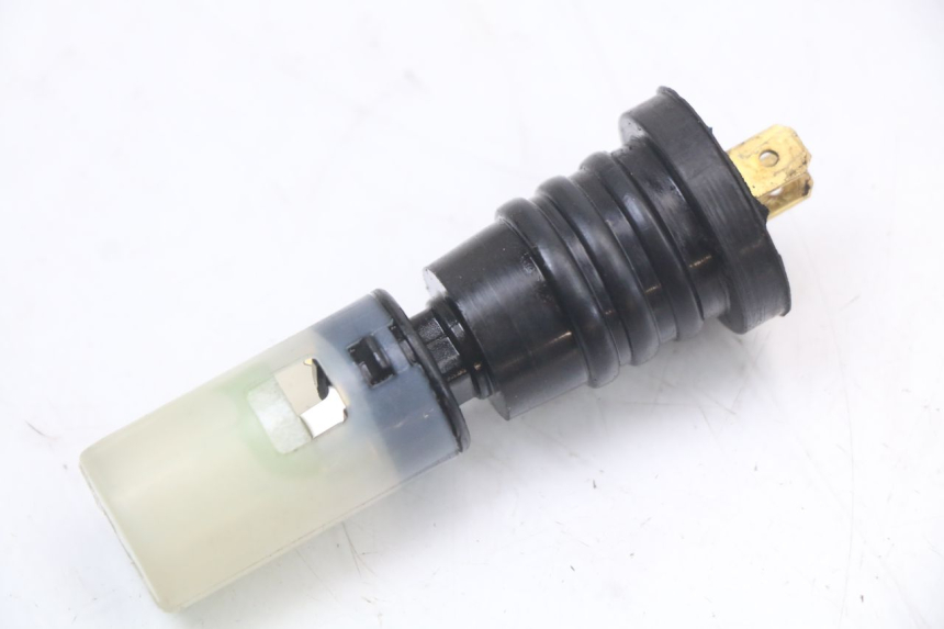 photo de Oil reservoir gauge DAELIM A-FOUR 2T 50 (2005 - 2012) - Zoom on usage condition