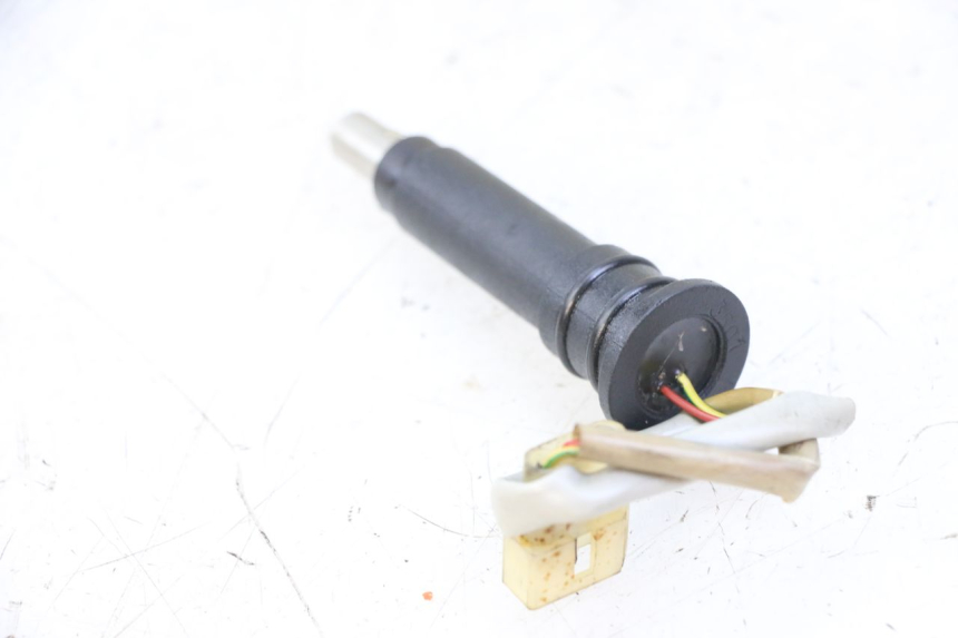 photo de OIL TANK LEVEL DERBI SENDA R X-TREME 50 (2006 - 2010) - Component detail