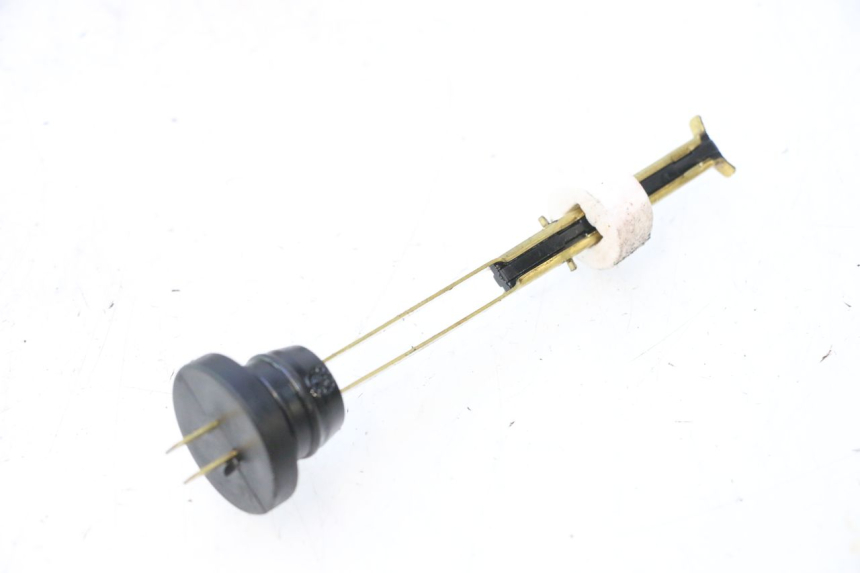 photo de OIL TANK DIPSTICK PEUGEOT ELYSTAR 50 (2002 - 2014) - Component detail
