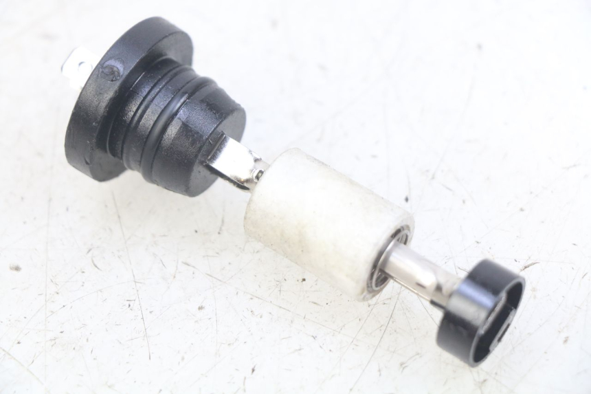 photo de OIL TANK DIPSTICK HONDA FES PANTHEON 2T 125 (1998 - 2002) - Component detail