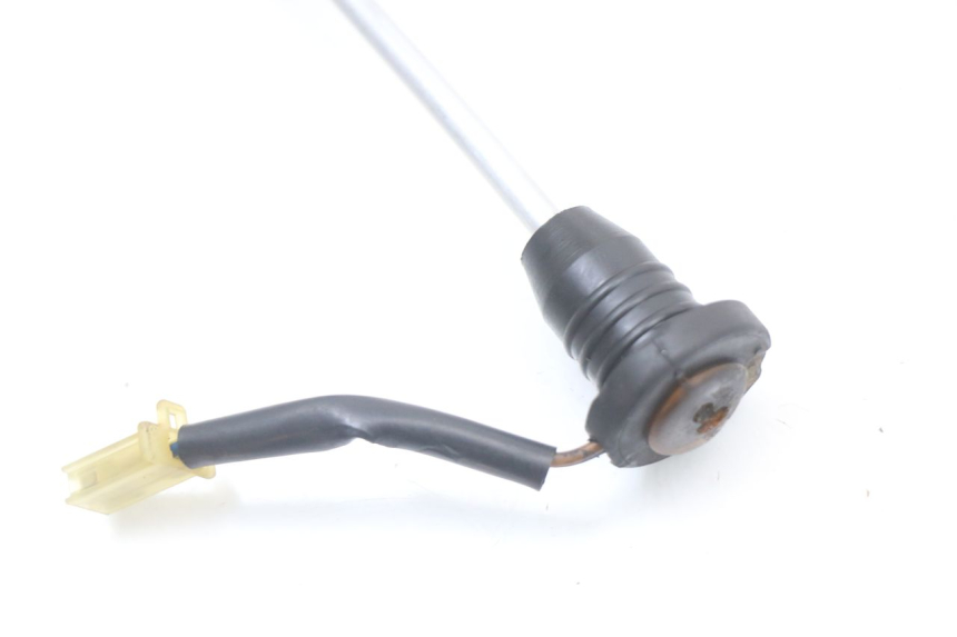 photo de OIL TANK LEVEL KAWASAKI KDX 125 (1990 - 1991) - Fixing points details