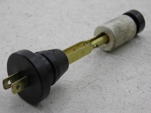 photo de OIL TANK LEVEL MBK MACH G LC 50 (2002) - Component detail