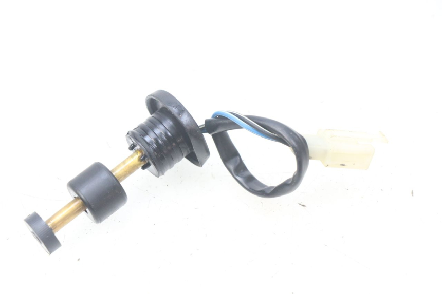 photo de OIL RESERVOIR DIPSTICK TNT MOTOR OTTO 2T 50 (2012 - 2018) - Component detail