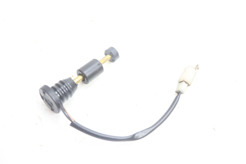 photo de OIL RESERVOIR DIPSTICK KEEWAY RY6 2T 50 (2011 - 2019) - Component detail