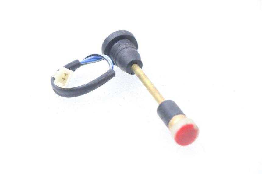 photo de OIL RESERVOIR DIPSTICK PEUGEOT SPEEDFIGHT 3 AIR 50 (2009 - 2015) - Zoom on usage condition