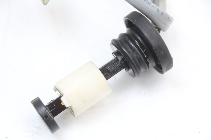 photo de OIL RESERVOIR DIPSTICK APRILIA SR 2T 50 (2018 - 2022) - Alternative perspective