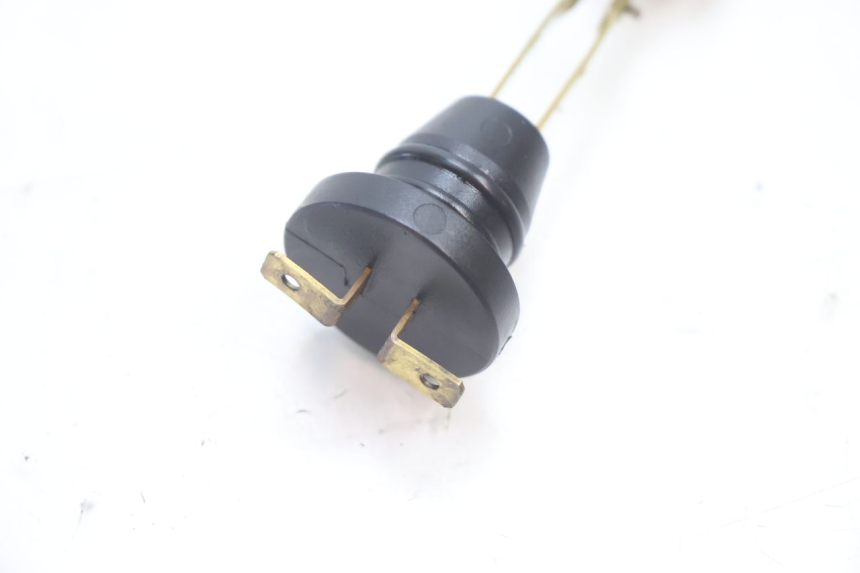 photo de OIL RESERVOIR DIPSTICK MBK STUNT NAKED 50 (2004 - 2018) - Component detail