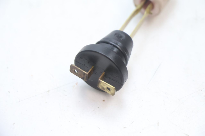photo de OIL RESERVOIR DIPSTICK MBK STUNT NAKED 50 (2004 - 2018) - Component detail