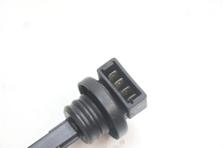 photo de OIL TANK LEVEL PIAGGIO TYPHOON 50 (2000 - 2009) - Component detail
