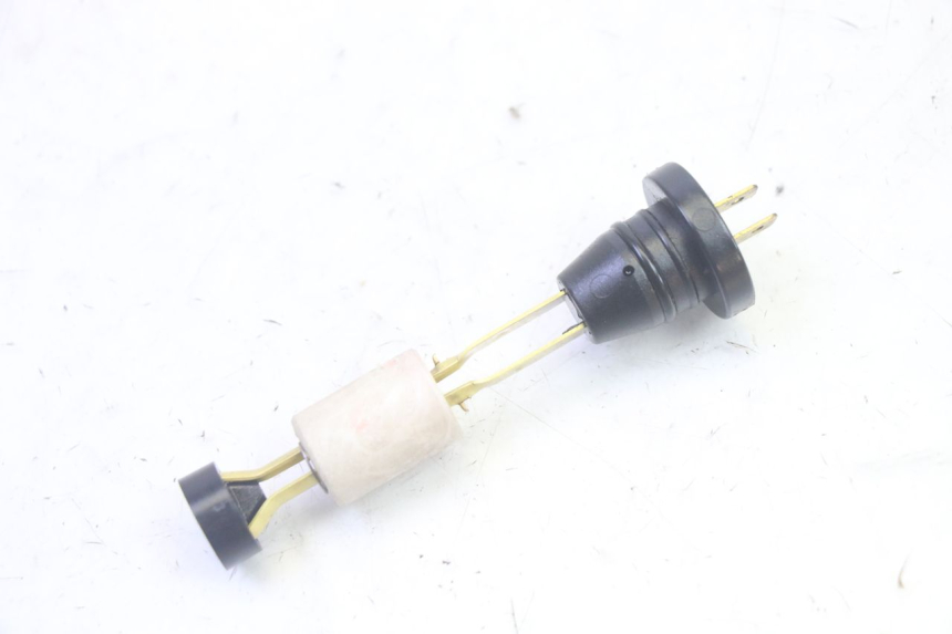 photo de OIL TANK LEVEL YAMAHA TZR 50 (2008 - 2016) - Component detail