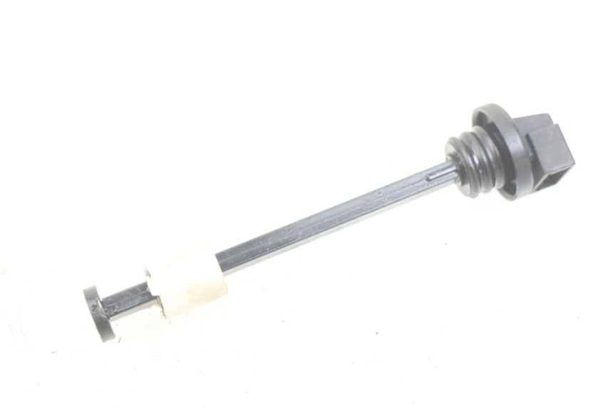 photo de OIL RESERVOIR DIPSTICK PIAGGIO VESPA S 2T 50 (2007 - 2014) - Alternative perspective